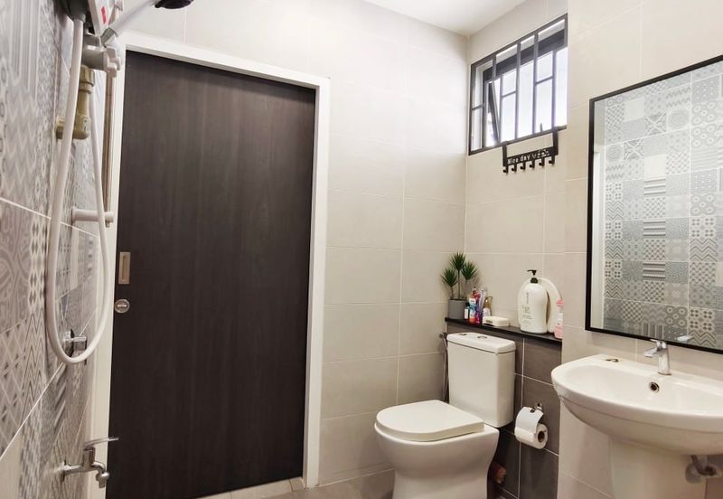 Elmina Green Three @ City of Elmina