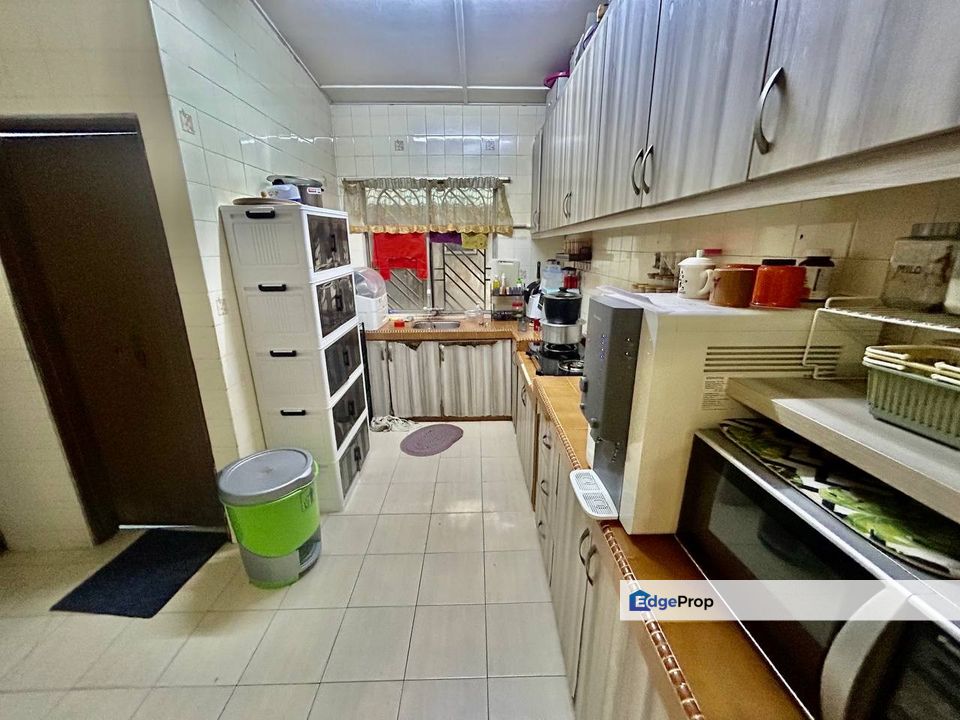 2 STOREY TERRACE @ TAMAN MEDAN BARU, PETALING JAYA , Selangor, Petaling Jaya