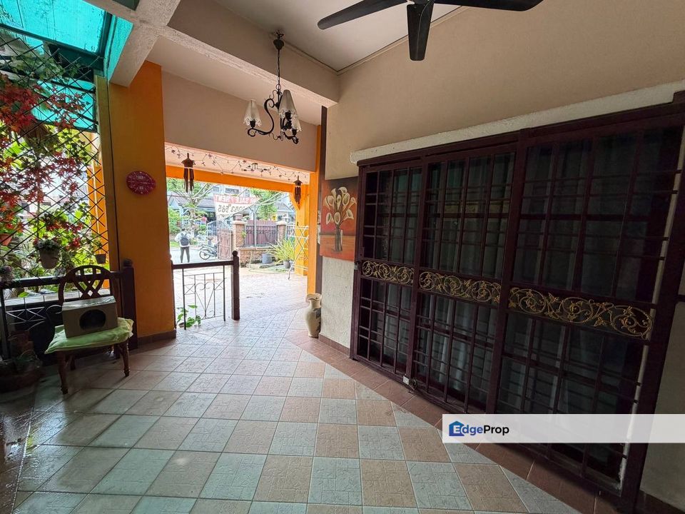 TERRACE DOUBLE STOREY JALAN ADANG, BUKIT JELUTONG, U8 SHAH ALAM SELANGOR, Selangor, Bukit Jelutong
