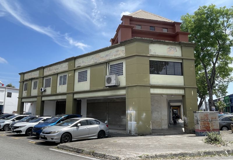 Corner Unit - 2 Storey Link Factory Freehold Kemuning Utama, Seksyen 33, Bukit Rimau, Sri Muda, Shah Alam