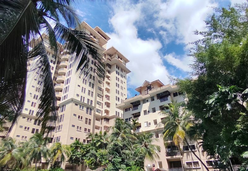 Desa Villa Condominium