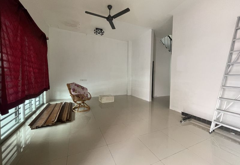 TAMAN GERBANG LAHAT BISTARI