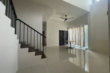 TAMAN GERBANG LAHAT BISTARI