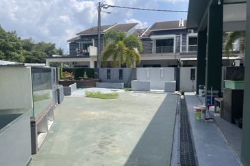 TAMAN GERBANG LAHAT BISTARI