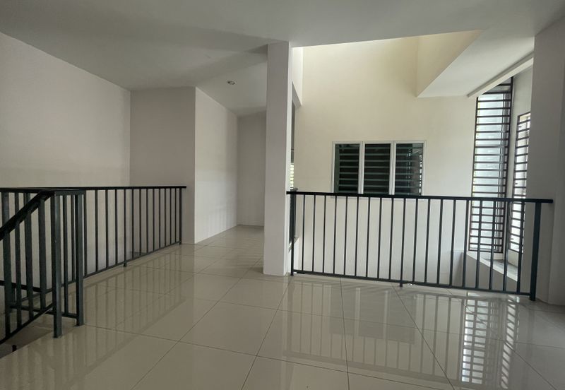 TAMAN GERBANG LAHAT BISTARI