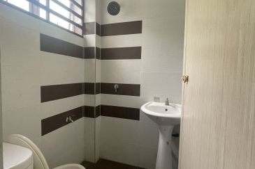 TAMAN GERBANG LAHAT BISTARI