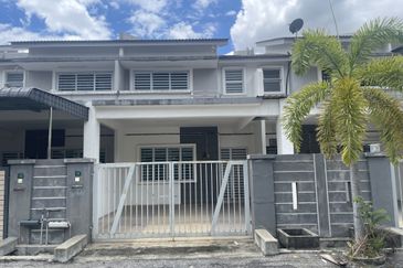 Tmn Klebang Perdana Double Storey House for Sale 