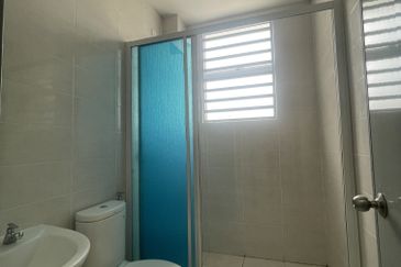 Tmn Klebang Perdana Double Storey House for Sale 