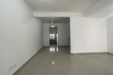 Tmn Klebang Perdana Double Storey House for Sale 