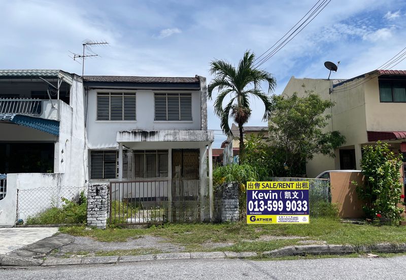 Tmn Cempaka Double Storey House for Sale