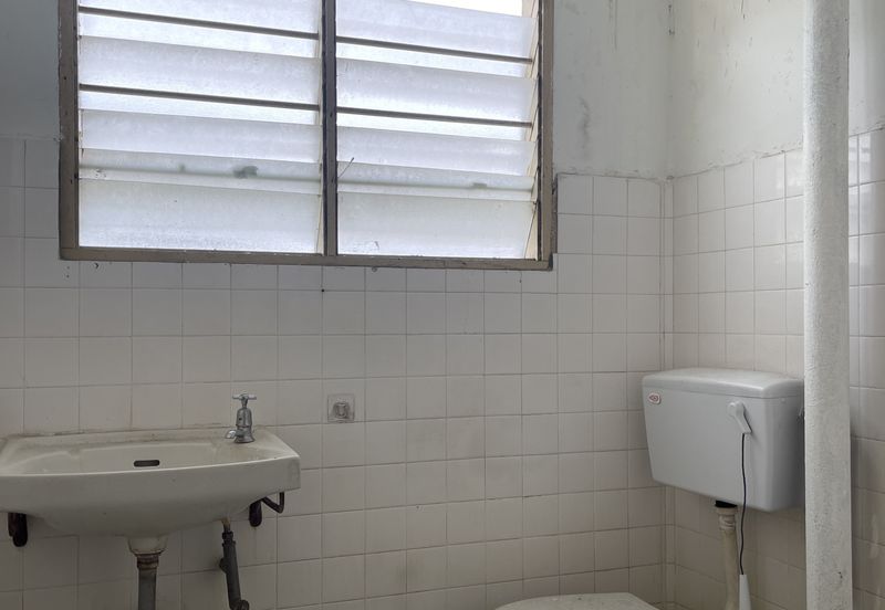 Tmn Cempaka Double Storey House for Sale