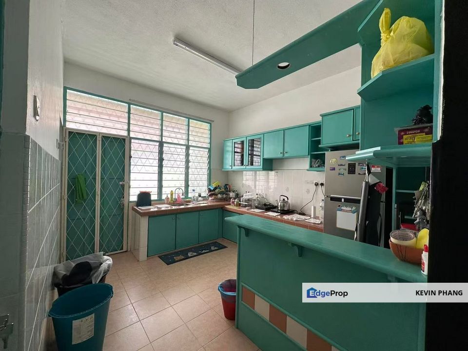 Taman Song Choon 2 Storey Terrace End Lot for Sale, Ipoh, Perak, Ipoh