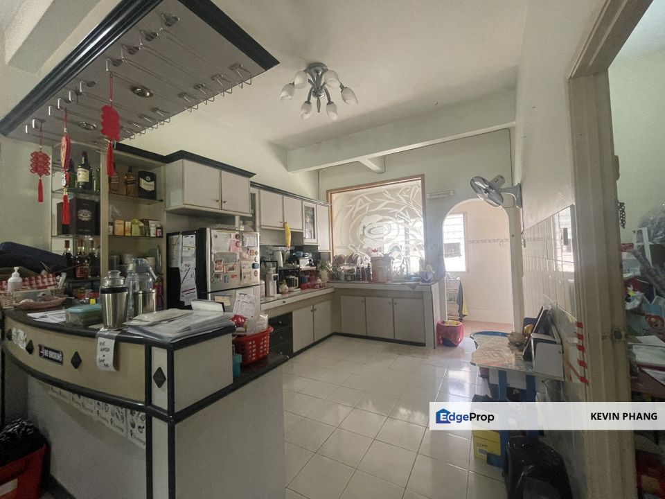 Taman Pinggir Rapat Perdana 2.5 Story House for Sale, Perak, Ipoh