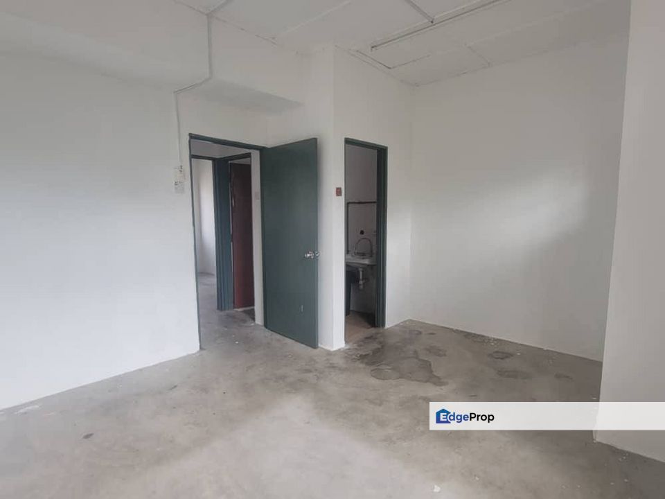 Double Storey Jalan Mawar Taman Puchong Perdana Puchong , Selangor, Puchong