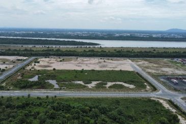 Pulau Indah Industrial Area