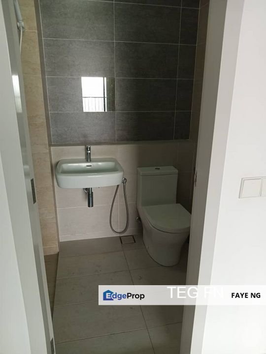 Setia City Residence 2Room Partial Furnish For Sale, Selangor, Setia Alam/Alam Nusantara