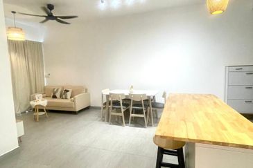 SUNSURIA FORUM SERVICED APARTMENT