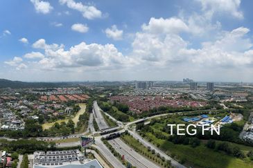 SUNSURIA FORUM SERVICED APARTMENT