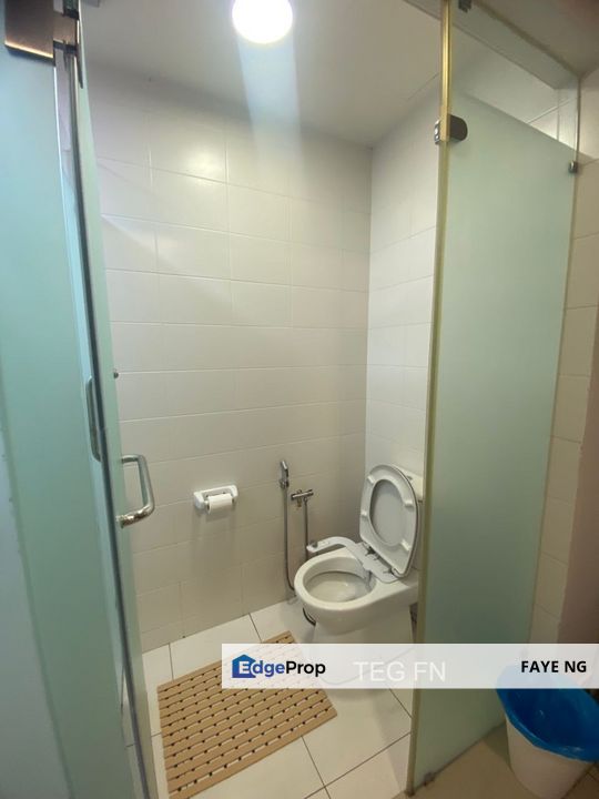 Below Market Trefoil Setia Alam Studio Partial Furnish Opposite of Setia City Mall, Strategic location, Center of Setia Alam RM240k only, Selangor, Setia Alam/Alam Nusantara