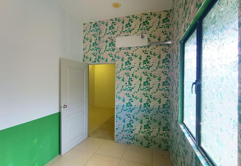 TAMAN BAYU INDERA, LUKUT