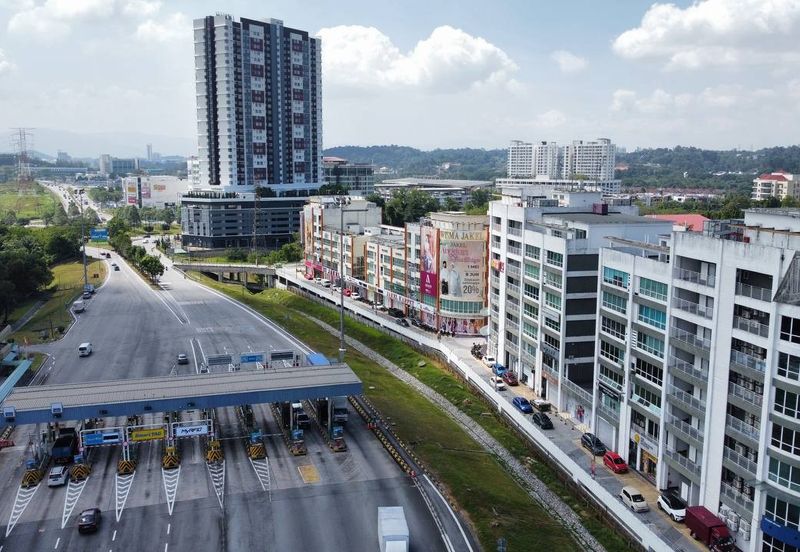 Ostia Bangi Business Avenue