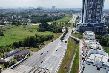 Ostia Bangi Business Avenue