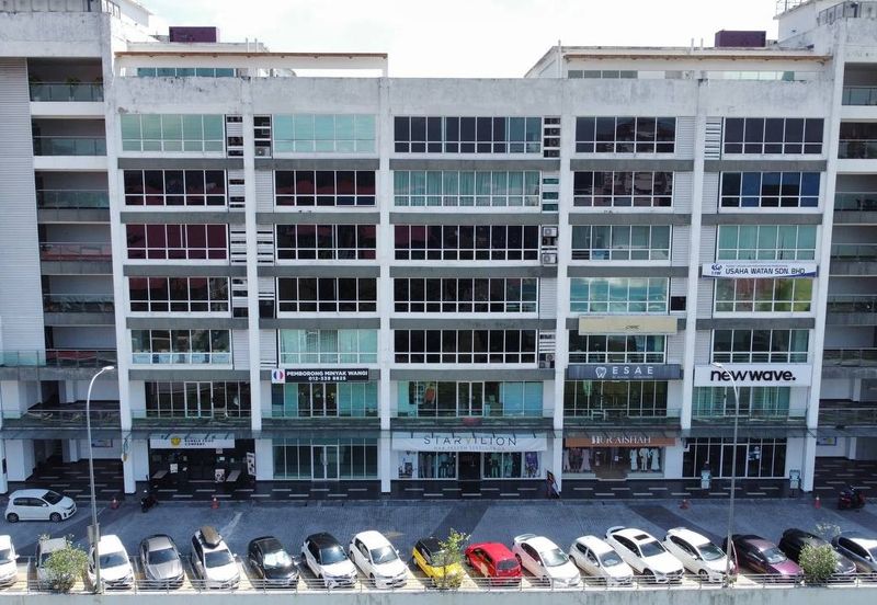 Ostia Bangi Business Avenue