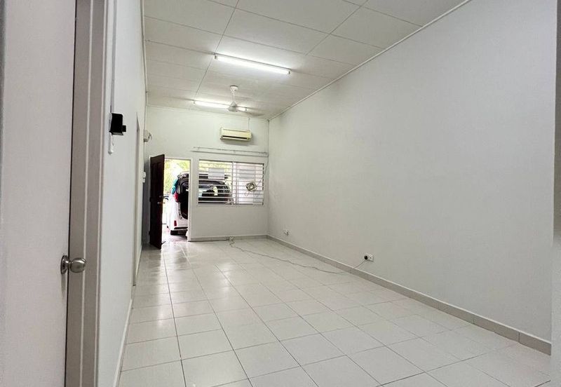 SEREMBAN 2 HEIGHT (LABU)