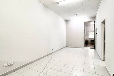 SEREMBAN 2 HEIGHT (LABU)