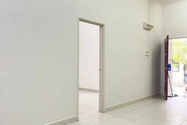 SEREMBAN 2 HEIGHT (LABU)