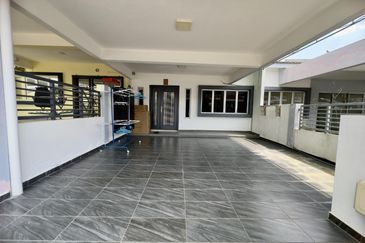 Taman Albury 1 @ Mahkota Hills