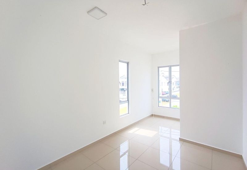 TIARA SENDAYAN (PRECINT 3)