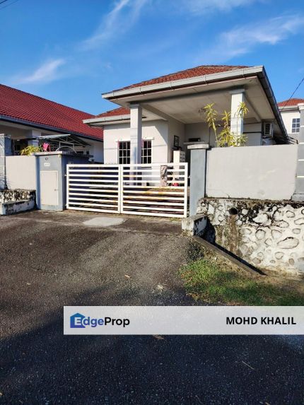 Senawang Taman Tuanku Jaafar | 1.5-Storey Bungalow | RENOVATED & SPACIOUS 4,500 SQFT LAND 🏡, Negeri Sembilan, Seremban