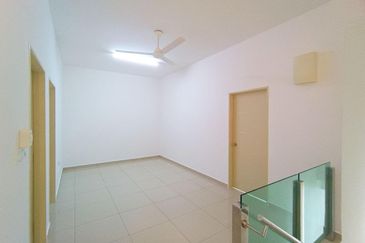 HIJAYU 3B @ BANDAR SRI SENDAYAN