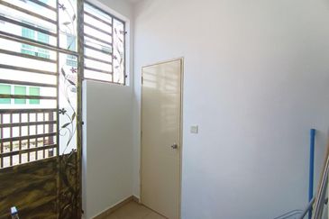 HIJAYU 3B @ BANDAR SRI SENDAYAN