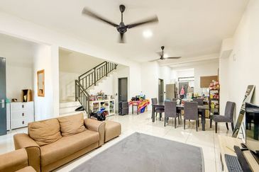 Parkfield Residences, Tropicana Heights