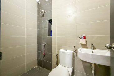 Parkfield Residences, Tropicana Heights