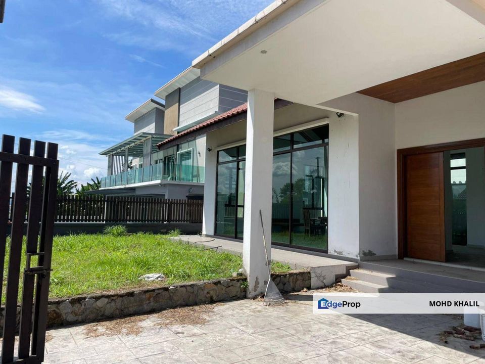 Taman Bukit Intan Seremban | 10-Bedroom Bungalow | Freehold Non-Bumi 🏠, Negeri Sembilan, Seremban