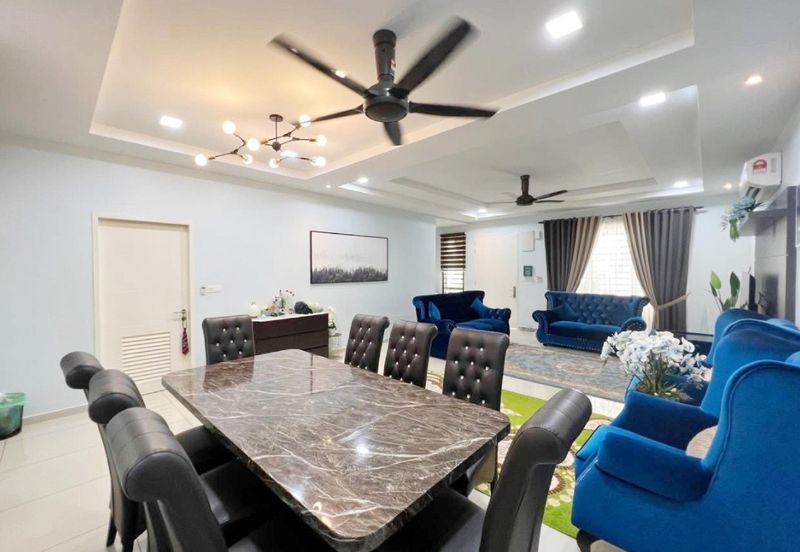 Damaris @ Ara Sendayan