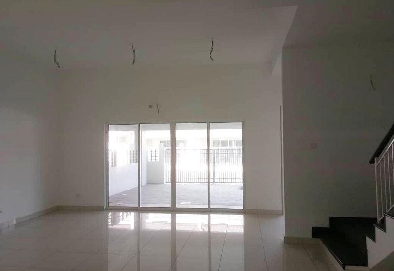 NILAI IMPIAN (LAMAN AZALEA)