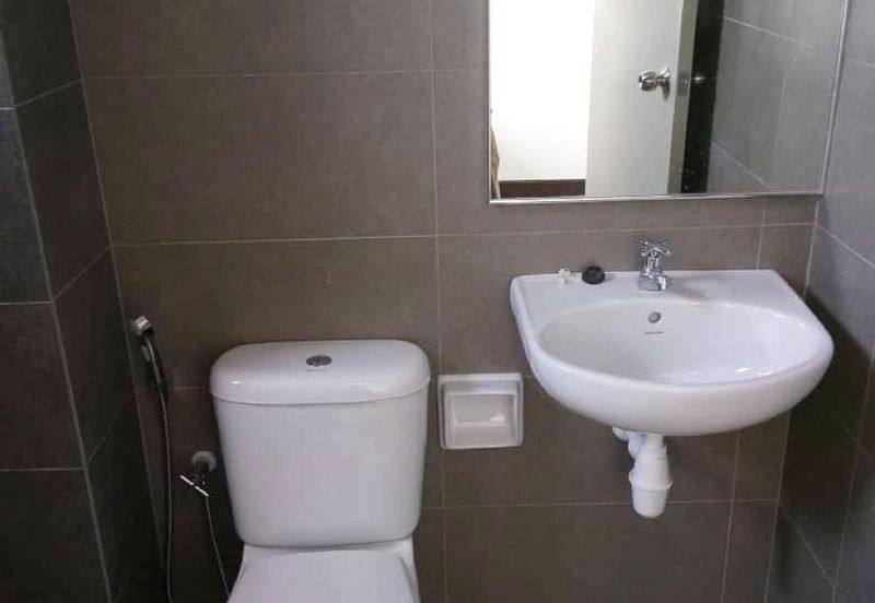 NILAI IMPIAN (LAMAN AZALEA)