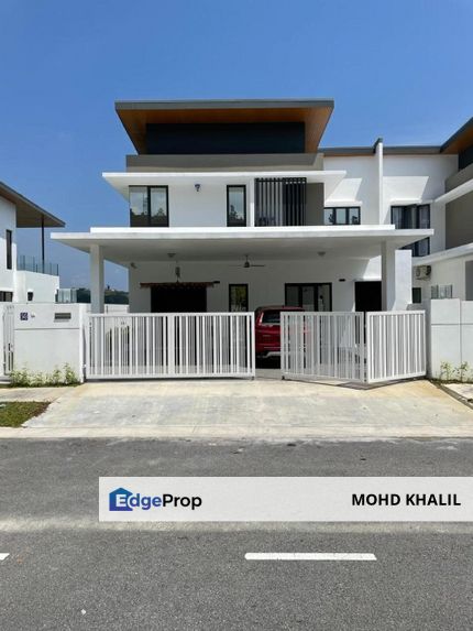 Ervina Ara Sendayan | Semi-D Mewah 6 Bilik | FULLY RENOVATED 🛠, Negeri Sembilan, Seremban