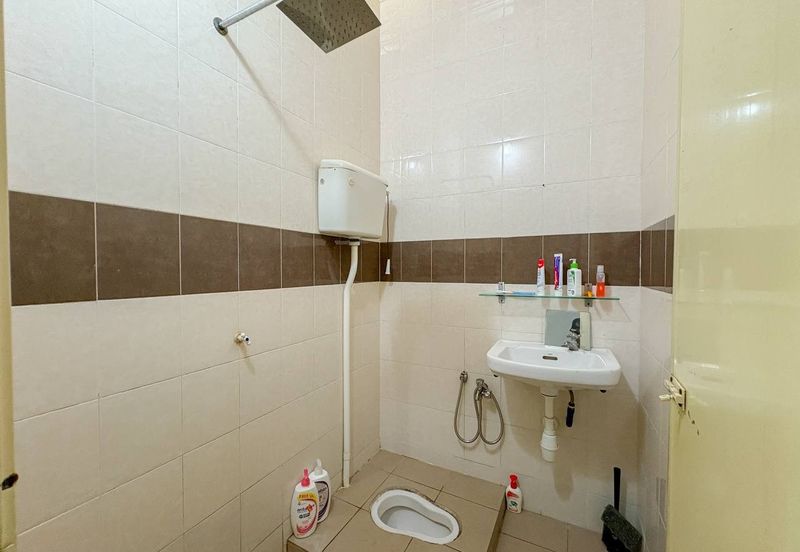 Seksyen 32, Shah Alam