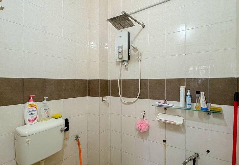 Seksyen 32, Shah Alam