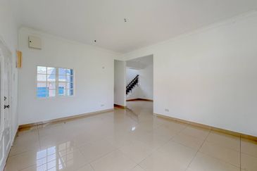 Desa Pinggiran Putra