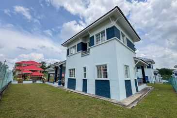 Desa Pinggiran Putra