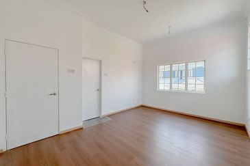 Desa Pinggiran Putra