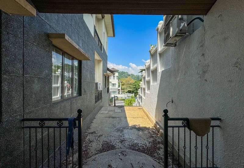 Taman Bukit Melawati