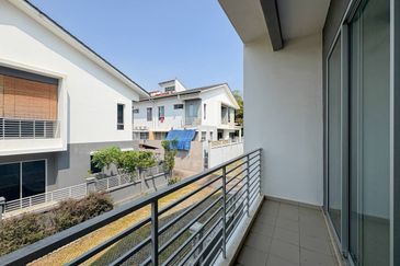 Fairfield Residences, Tropicana Heights