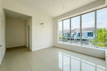 Fairfield Residences, Tropicana Heights